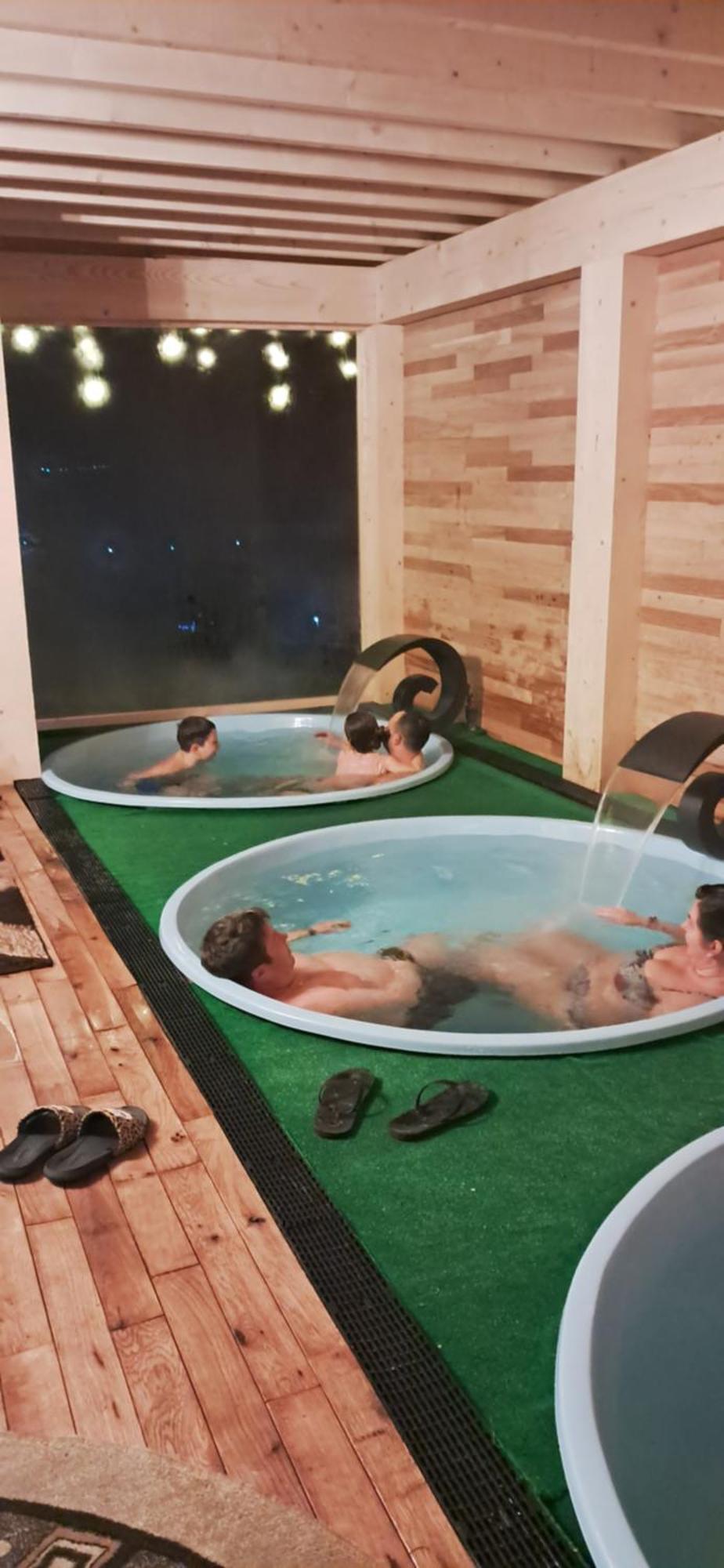 Appartamento Mosia Dar In Rai Berbesti Esterno foto